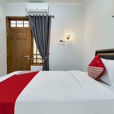 Super Oyo Capital O 90983 Harmony Easy Stay Maguwo Exterior foto