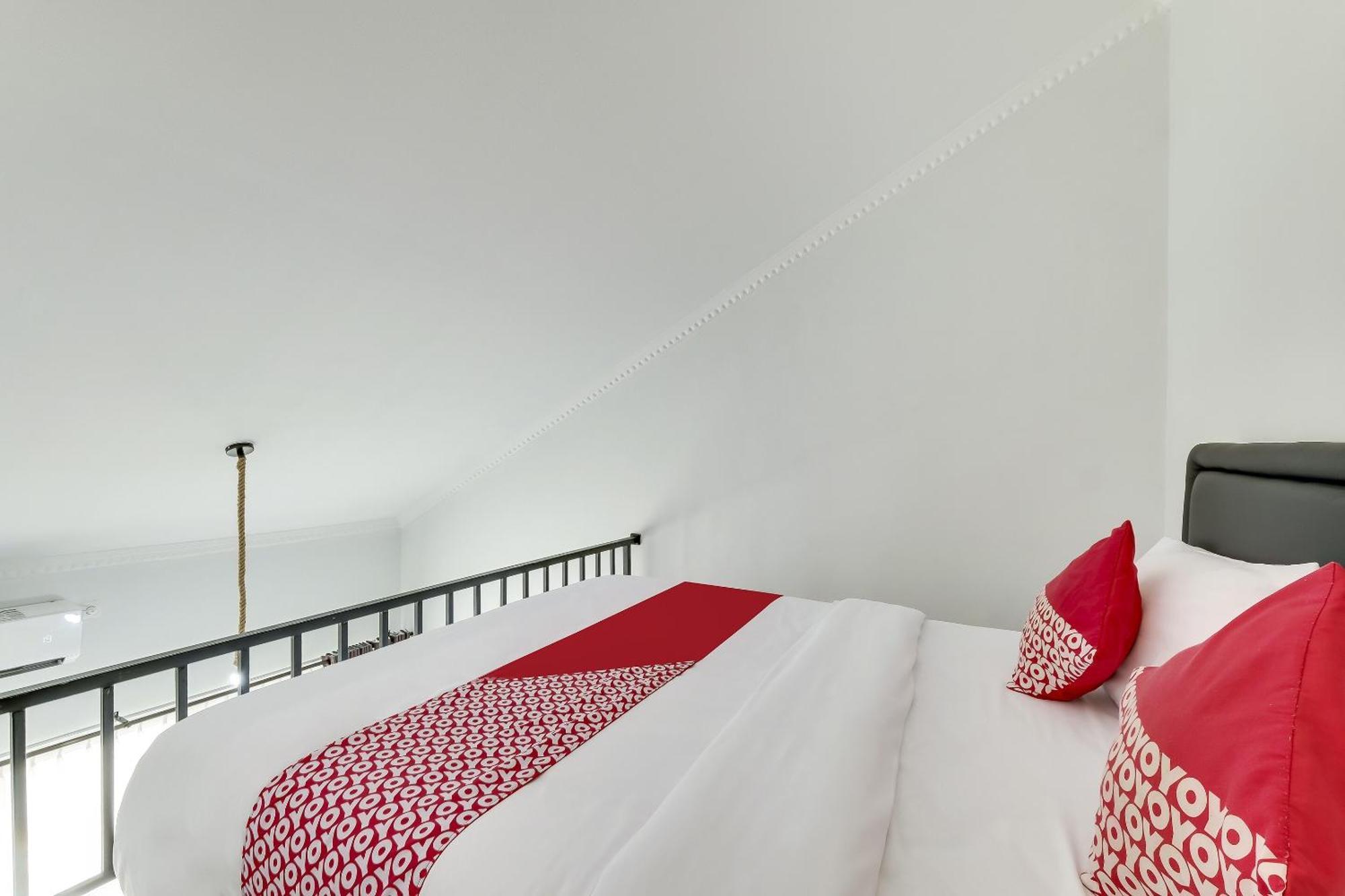 Super Oyo Capital O 90983 Harmony Easy Stay Maguwo Exterior foto