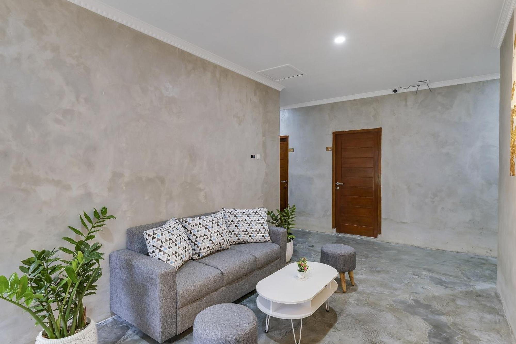 Super Oyo Capital O 90983 Harmony Easy Stay Maguwo Exterior foto